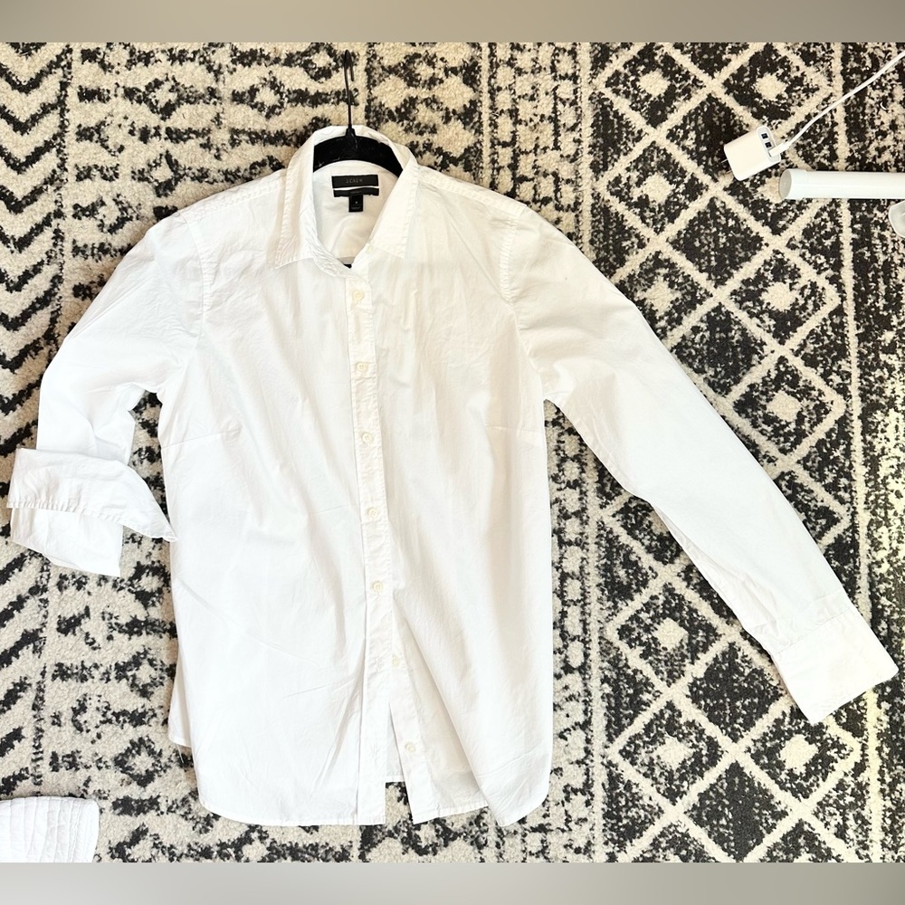 Jcrew “perfect” fit women’s button down blouse